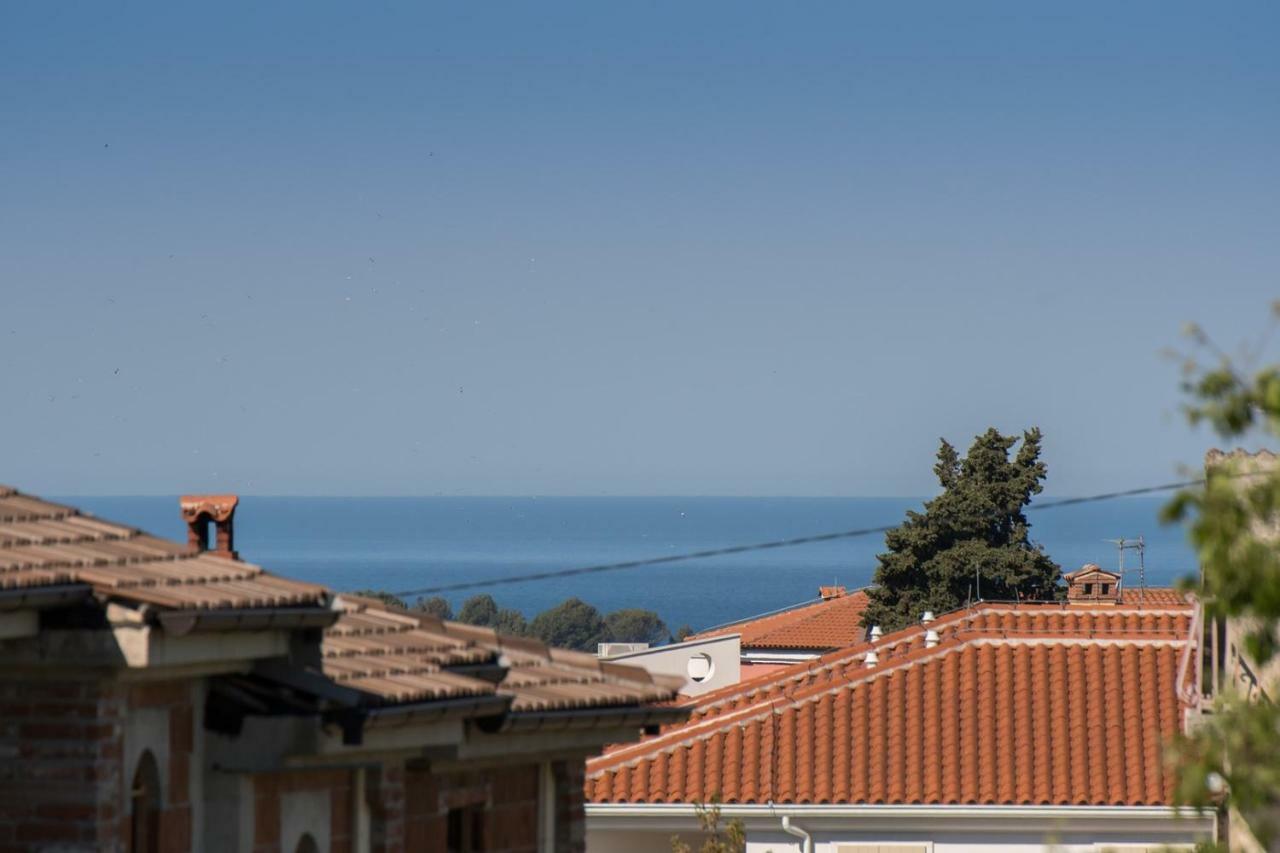 Apartment Bruneta 1 With Sea View Tar-Vabriga Εξωτερικό φωτογραφία